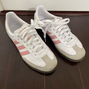 Adidas Originals Samba Women’s Shies, Size 7.5
